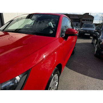 Audi A1  Hatchback 2011,  1.2 benzyna - Na sprzedaż za 23 500 zł - Gdów - zdjęcie 2