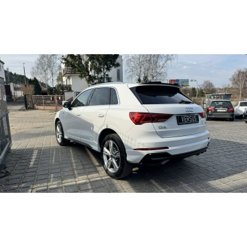 Audi Q3  SUV 2021,  2.0 benzyna, automat - Na sprzedaż za 99 900 zł - Gdynia - zdjęcie 3