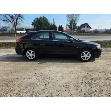 Mitsubishi Lancer  Hatchback 2014,  1.6 benzyna - Na sprzedaż za 32 000 zł - Warszawa - zdjęcie 9