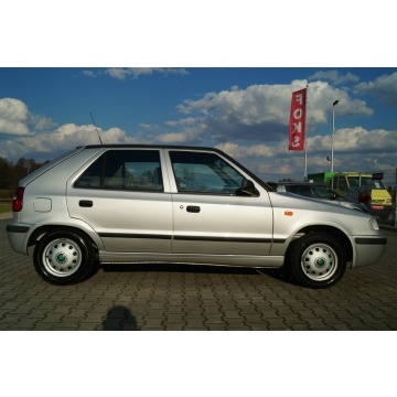 Skoda Felicia  Hatchback 2000,  1.3 benzyna - Na sprzedaż za 10 900 zł - Goczałkowice-Zdrój - zdjęcie 7