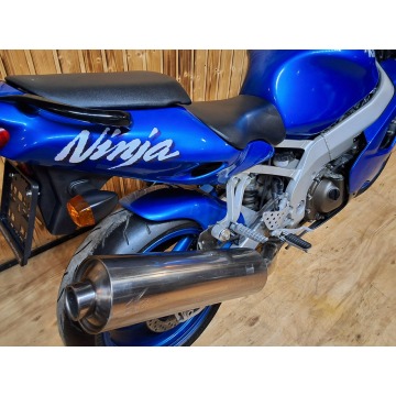 Kawasaki Ninja - Piękny klasyk NINJA 900 Stan... - Motocykle sportowe - Bicz - zdjęcie 8