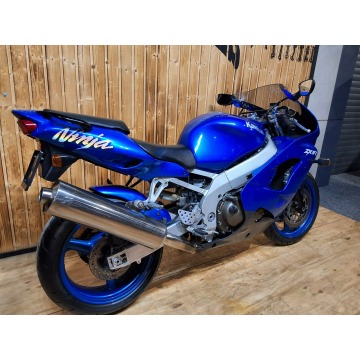Kawasaki Ninja - Piękny klasyk NINJA 900 Stan... - Motocykle sportowe - Bicz - zdjęcie 11