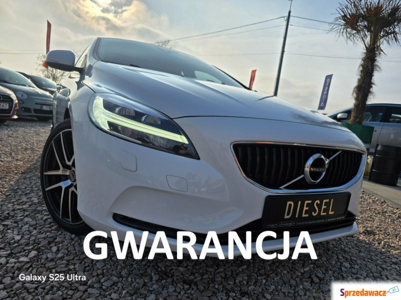 Volvo V40  Hatchback 2017,  2.0 diesel - Na sprzedaż za 41 999 zł - Nowe Sójki