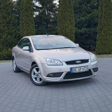 Ford Focus  Kabriolet 2007,  1.6 benzyna - Na sprzedaż za 12 500 zł - Ostrów Mazowiecka - zdjęcie 6