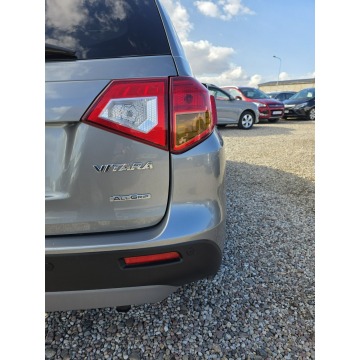 Suzuki Vitara  SUV 2016,  1.4 benzyna, automat - Na sprzedaż za 59 900 zł - Gniezno - zdjęcie 4