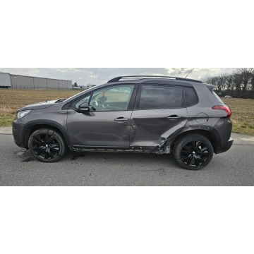 Peugeot 2008 2019,  1.5 diesel - Na sprzedaż za 29 999 zł - Pleszew - zdjęcie 9