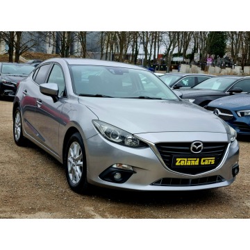 Mazda 3  Sedan/Limuzyna 2015,  2.0 benzyna - Na sprzedaż za 37 900 zł - Szczecin - zdjęcie 3
