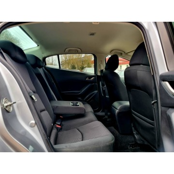 Mazda 3  Sedan/Limuzyna 2015,  2.0 benzyna - Na sprzedaż za 37 900 zł - Szczecin - zdjęcie 12