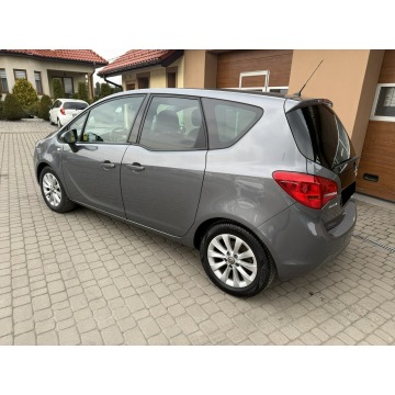 Opel Meriva  Hatchback 2017,  1.4 benzyna - Na sprzedaż za 32 900 zł - Orzech - zdjęcie 10