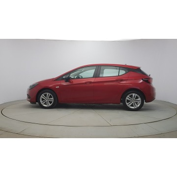 Opel Astra  Hatchback 2021,  1.2 benzyna - Na sprzedaż za 44 800 zł - Warszawa - zdjęcie 4