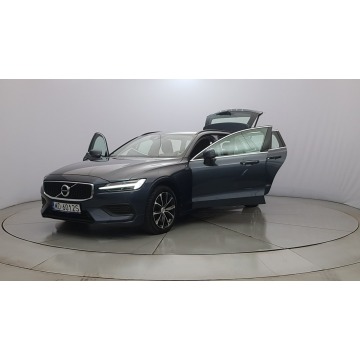 Volvo V60 2022,  2.0 diesel, automat - Na sprzedaż za 127 850 zł - Warszawa - zdjęcie 10
