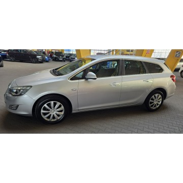 Opel Astra 2012,  1.4 benzyna - Na sprzedaż za 22 900 zł - Mysłowice - zdjęcie 6