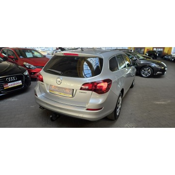 Opel Astra 2012,  1.4 benzyna - Na sprzedaż za 22 900 zł - Mysłowice - zdjęcie 10