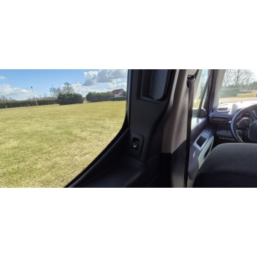 Citroen Berlingo  Minivan/Van 2018,  1.2 benzyna, automat - Na sprzedaż za 59 800 zł - Paproć - zdjęcie 10