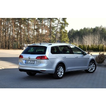 Volkswagen Golf  Kombi 2015,  2.0 diesel - Na sprzedaż za 32 900 zł - Ostrów Mazowiecka - zdjęcie 5
