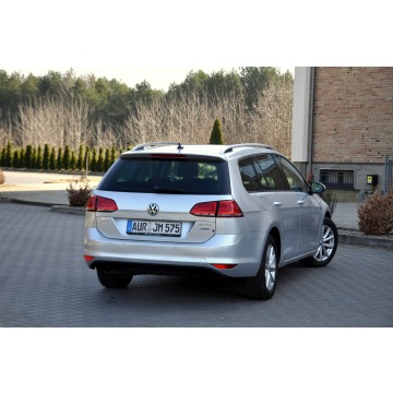 Volkswagen Golf  Kombi 2015,  2.0 diesel - Na sprzedaż za 32 900 zł - Ostrów Mazowiecka - zdjęcie 6