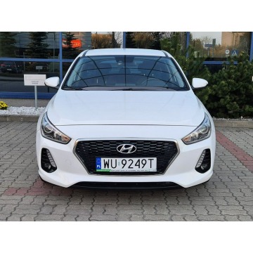 Hyundai i30  Kombi 2017,  1.4 benzyna, automat - Na sprzedaż za 47 500 zł - Warszawa - zdjęcie 2