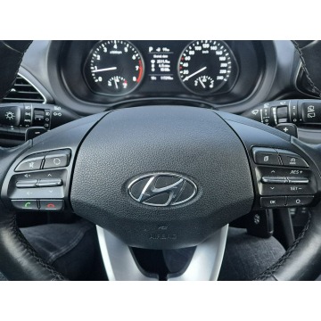Hyundai i30  Kombi 2017,  1.4 benzyna, automat - Na sprzedaż za 47 500 zł - Warszawa - zdjęcie 8