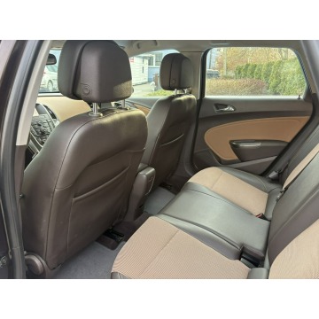 Opel Astra  Kombi 2011,  1.4 benzyna - Na sprzedaż za 23 700 zł - Knurów - zdjęcie 10