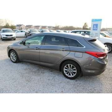 Hyundai i40  Kombi 2019,  1.6 diesel - Na sprzedaż za 52 900 zł - Warszawa - zdjęcie 9