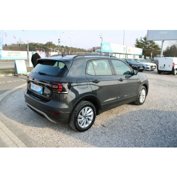 Volkswagen T-Cross  SUV 2021,  1.0 benzyna, automat - Na sprzedaż za 61 900 zł - Warszawa - zdjęcie 6