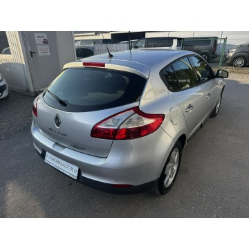 Renault Megane  Hatchback 2010,  2.0 benzyna, automat - Na sprzedaż za 19 900 zł - Gdów - zdjęcie 5
