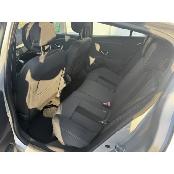Renault Megane  Hatchback 2010,  2.0 benzyna, automat - Na sprzedaż za 19 900 zł - Gdów - zdjęcie 12
