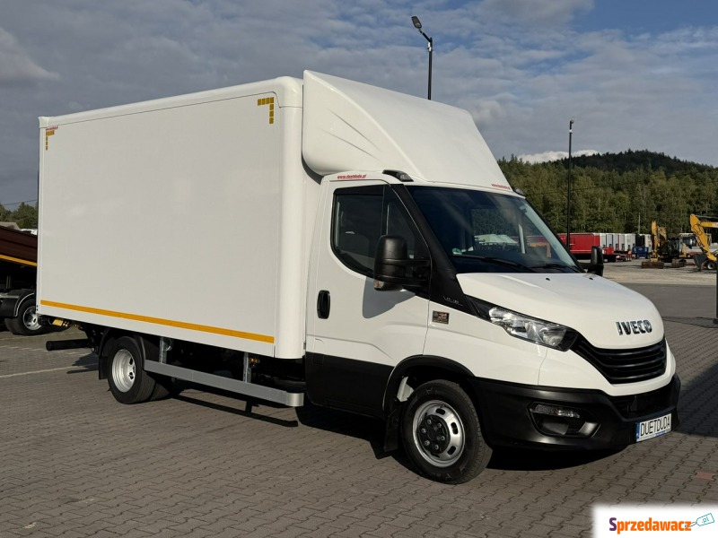 Iveco Daily 2023,  2.3 diesel - Na sprzedaż za 167 034 zł - Widełki