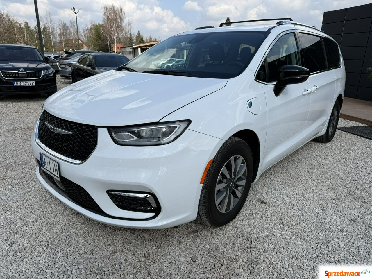 Chrysler Pacifica 2024
