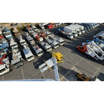 Nissan  2014,  2.5 diesel - Na sprzedaż za 325 950 zł - Widełki - zdjęcie 2