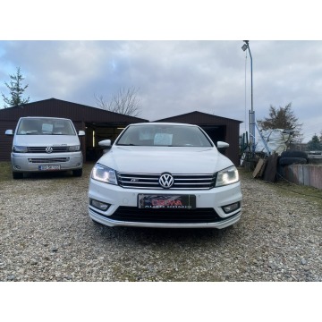 Volkswagen Passat  Sedan/Limuzyna 2013,  2.0 diesel, automat - Na sprzedaż za 37 997 zł - Gdańsk - zdjęcie 5