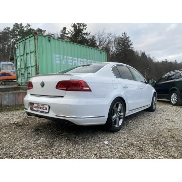 Volkswagen Passat  Sedan/Limuzyna 2013,  2.0 diesel, automat - Na sprzedaż za 37 997 zł - Gdańsk - zdjęcie 11