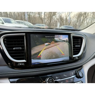Chrysler Pacifica  Minivan/Van 2024,  3.6 hybryda, automat - Na sprzedaż za 174 800 zł - Pęcice - zdjęcie 4