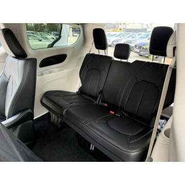 Chrysler Pacifica  Minivan/Van 2024,  3.6 hybryda, automat - Na sprzedaż za 174 800 zł - Pęcice - zdjęcie 7