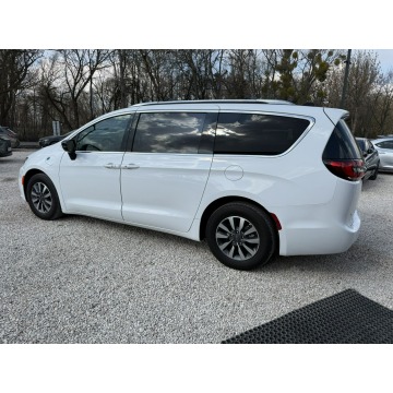 Chrysler Pacifica  Minivan/Van 2024,  3.6 hybryda, automat - Na sprzedaż za 174 800 zł - Pęcice - zdjęcie 9