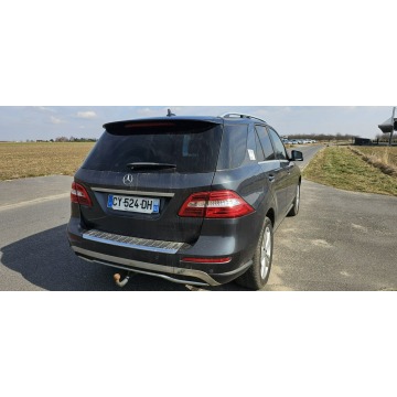 Mercedes - Benz ML-klasa  SUV 2013,  2.1 diesel, automat - Na sprzedaż za 35 999 zł - Pleszew - zdjęcie 4