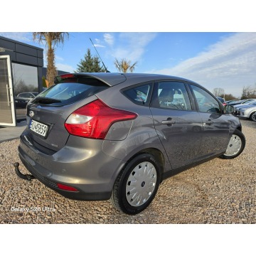 Ford Focus  Hatchback 2013,  1.6 diesel - Na sprzedaż za 18 999 zł - Nowe Sójki - zdjęcie 9
