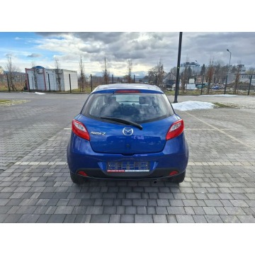 Mazda 2  Hatchback 2009,  1.3 benzyna - Na sprzedaż za 13 400 zł - Nowy Sącz - zdjęcie 6