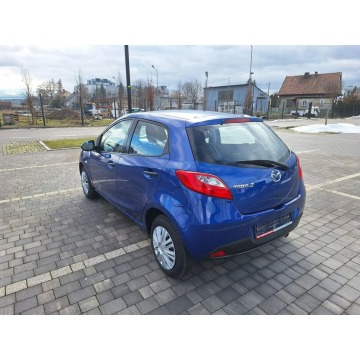 Mazda 2  Hatchback 2009,  1.3 benzyna - Na sprzedaż za 13 400 zł - Nowy Sącz - zdjęcie 7