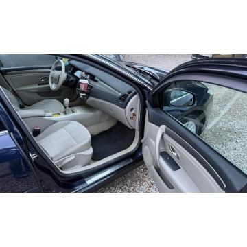 Renault Laguna  Kombi 2009,  2.0 diesel - Na sprzedaż za 11 997 zł - Gdańsk - zdjęcie 7