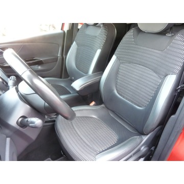 Renault Captur  SUV 2017,  1.2 benzyna, automat - Na sprzedaż za 44 900 zł - Wągrowiec - zdjęcie 12