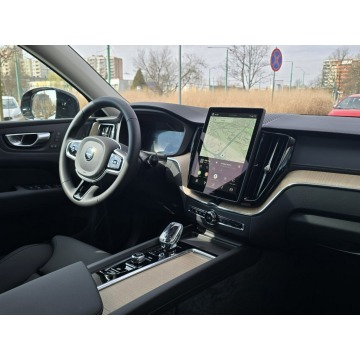 Volvo   SUV 2025,  2.0 hybryda, automat - Na sprzedaż za 269 900 zł - Tychy - zdjęcie 5