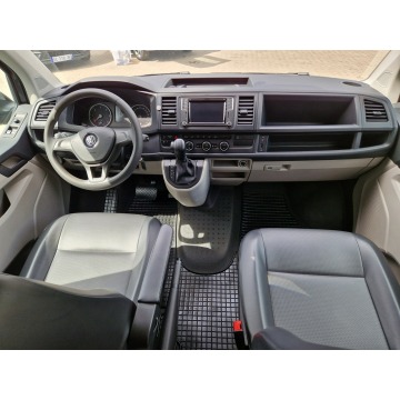 Volkswagen Caravelle  Bus 2019,  2.0 diesel, automat - Na sprzedaż za 89 900 zł - Pyzdry - zdjęcie 9