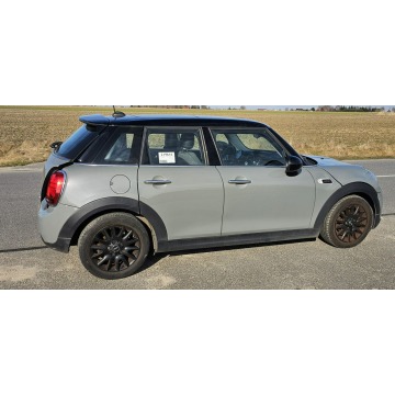 Mini Cooper  Hatchback 2018,  1.5 benzyna - Na sprzedaż za 27 999 zł - Pleszew - zdjęcie 4