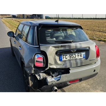 Mini Cooper  Hatchback 2018,  1.5 benzyna - Na sprzedaż za 27 999 zł - Pleszew - zdjęcie 7
