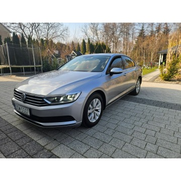 Volkswagen Passat  Sedan/Limuzyna 2018,  2.0 diesel, automat - Na sprzedaż za 54 900 zł - Strzegom - zdjęcie 2