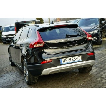 Volvo V40  Liftback 2015,  2.0 diesel, automat - Na sprzedaż za 38 700 zł - Płock - zdjęcie 4