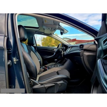 Opel Grandland X  SUV 2018,  1.2 benzyna - Na sprzedaż za 41 900 zł - Szczecin - zdjęcie 11