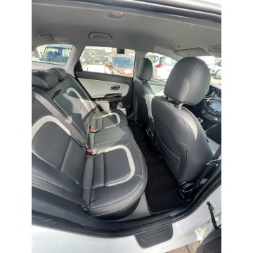 Kia Ceed 2018,  1.6 diesel, automat - Na sprzedaż za 53 790 zł - Słupsk - zdjęcie 8