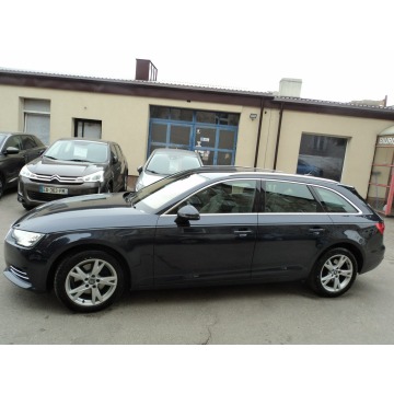 Audi A4 2018,  2.0 diesel - Na sprzedaż za 60 000 zł - Lublin - zdjęcie 4